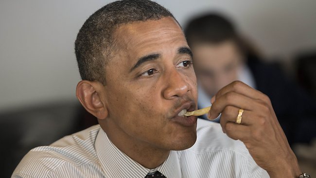 192946-obama-eating.jpg