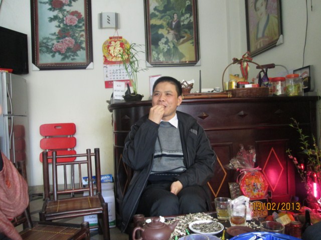 3~nnc đón khách [640x480].JPG