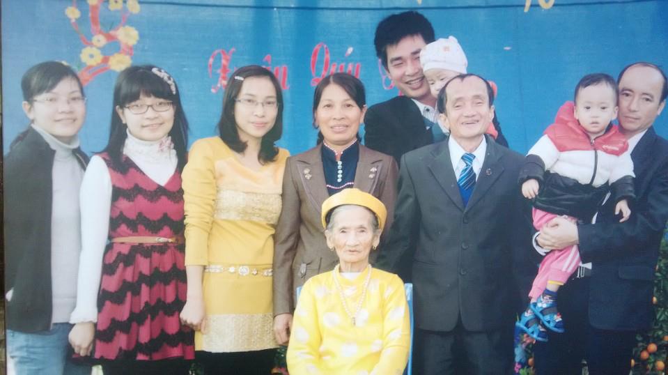 bà nội.jpg