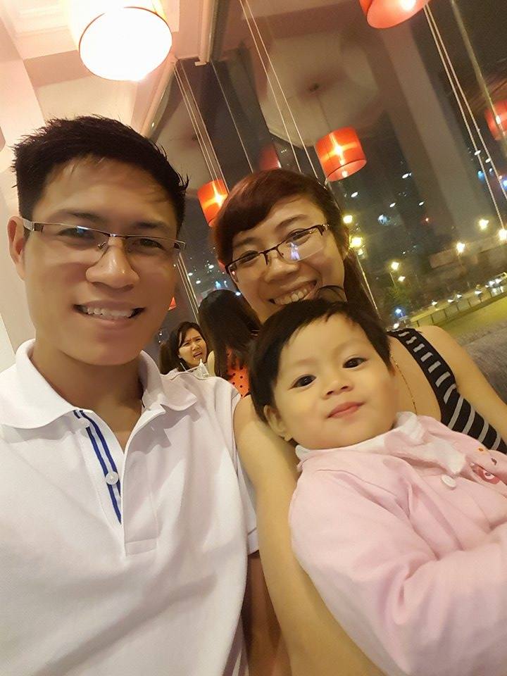 Đây là ảnh của gia đình em. Nhờ các bác luận giải giúp ạ. em cảm ơn