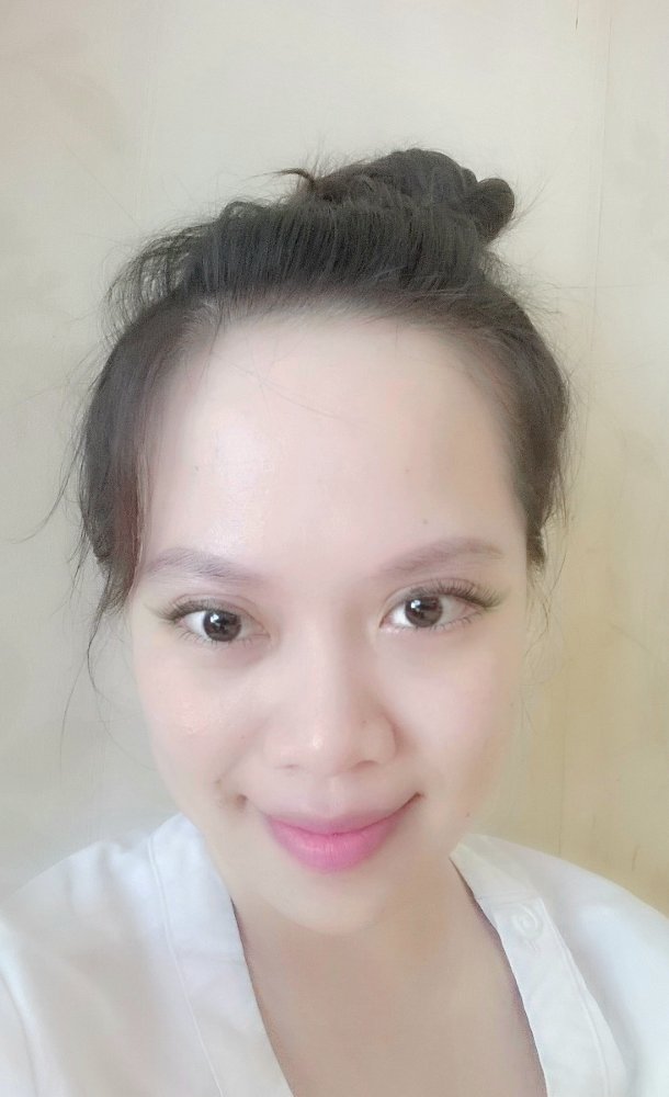 Quý anh chị.Bạn coi tướng thì luận giúp vài điều nhé.