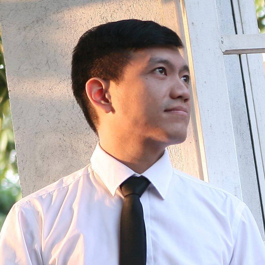 Mặt nghiêng.jpg