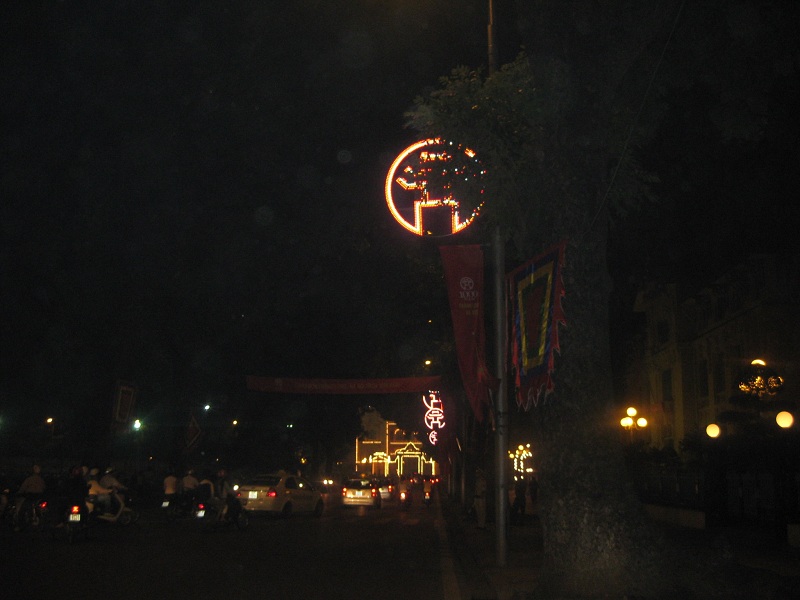 Lung linh Phủ Chủ tịch