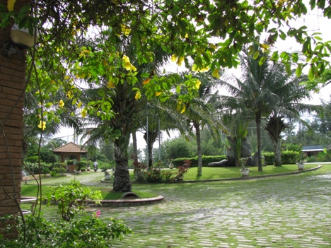 resort đây rồi..ghé nghỉ chân tí