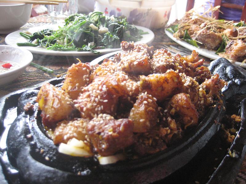 Lợn bản nướng
