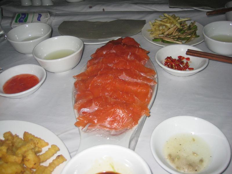 Gỏi cá hồi