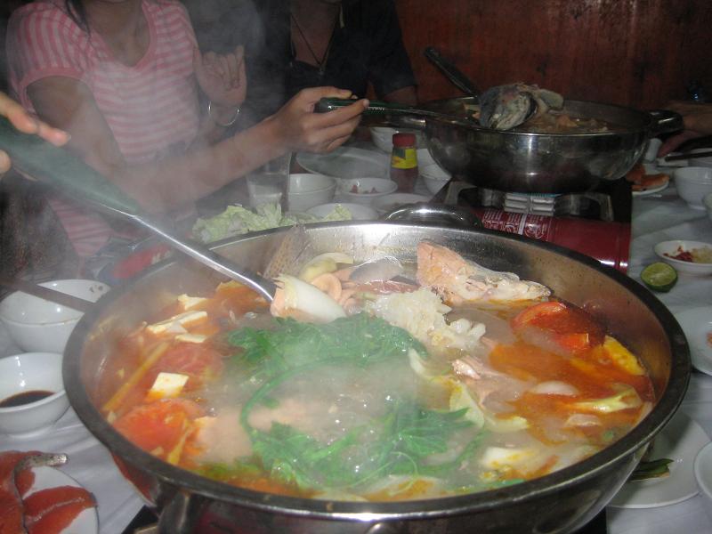 Lẩu cá hồi :D