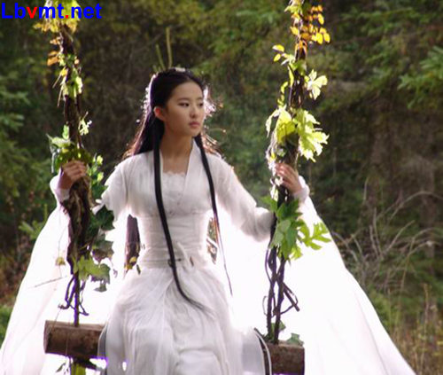 Liu-Yi-Fei-Luu-Diec-Phi-06.jpg