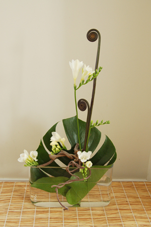 wedding_ikebana_centerpiece_grandiflora.JPG