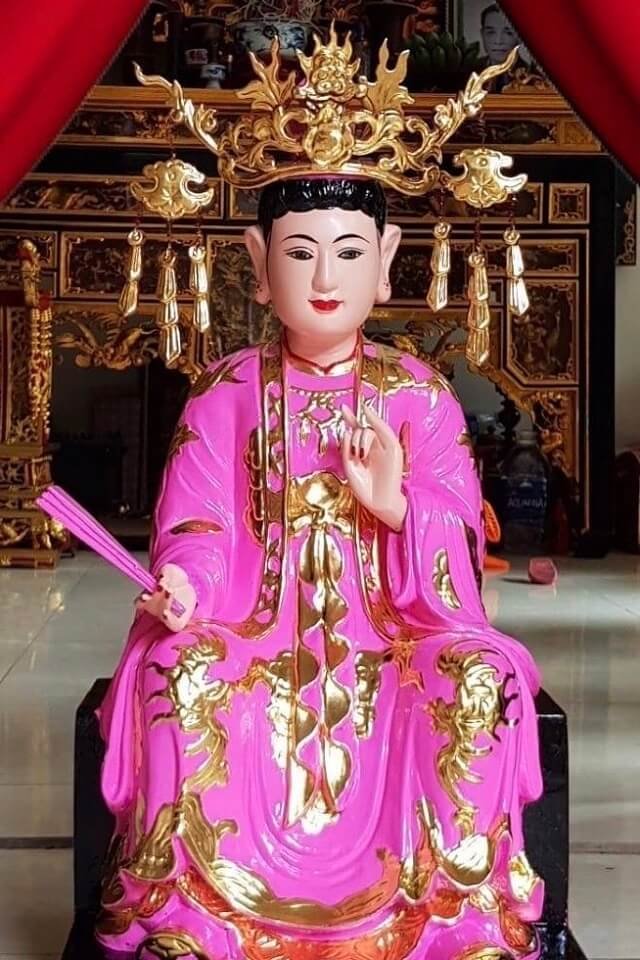 tượng-cô-chín.jpg