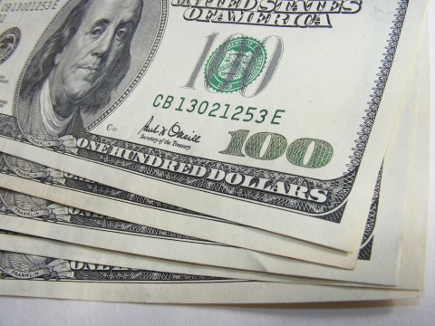 US-100-Dollar-Bill_22781-480x360.jpg